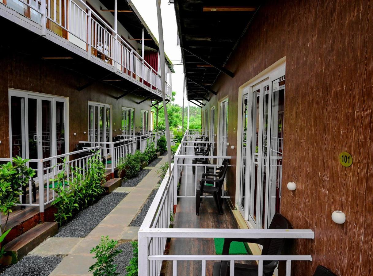 فندق Vedana Retreat أرامبول المظهر الخارجي الصورة
