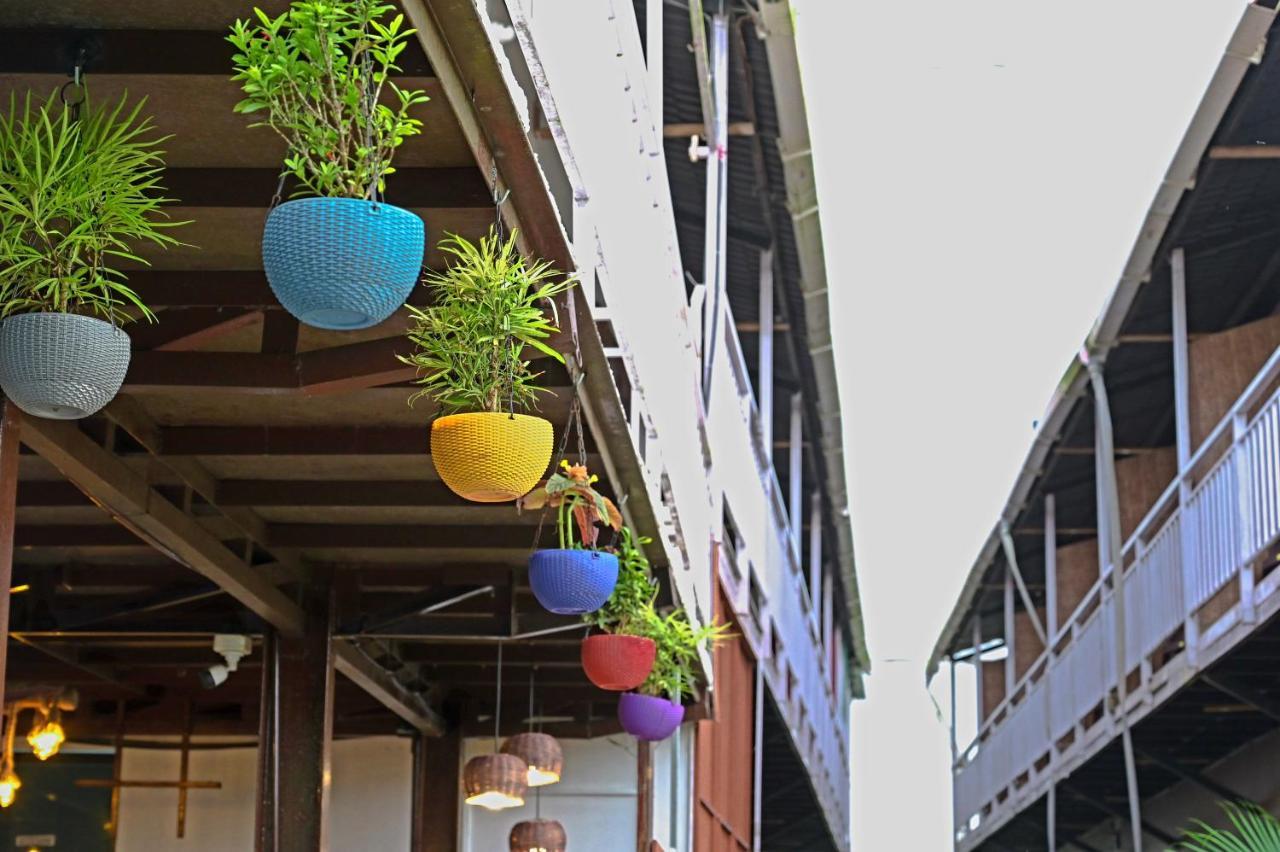 فندق Vedana Retreat أرامبول المظهر الخارجي الصورة